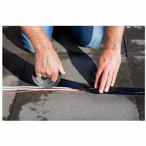 Lot De 3 Rubans Adhésifs UHU Grizzly Tape Noir - 10m - Noir 5 Lot De 3 Rubans Adhésifs UHU Grizzly Tape Noir - 10m - Noir – Image 3